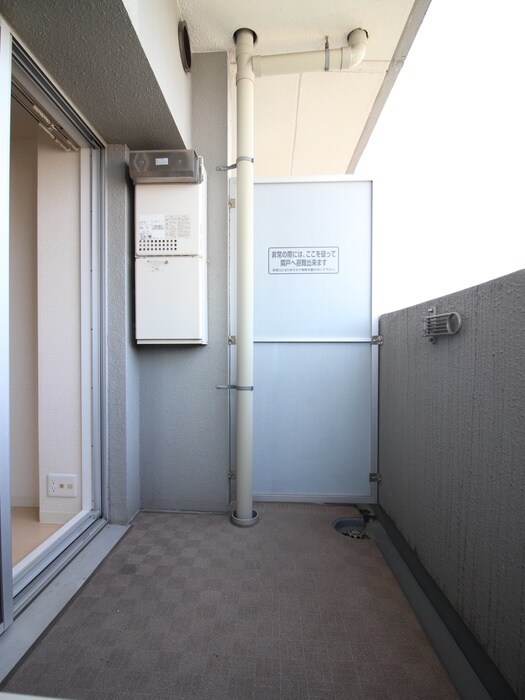 物件内観写真16　(ベランダ・バルコニー)