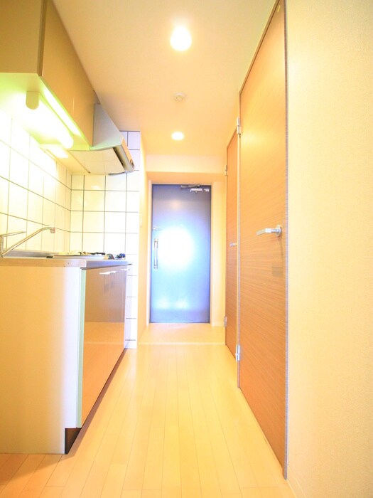 物件内観写真19　(廊下)