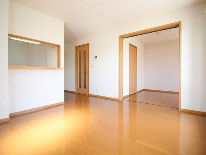 物件内観写真7　(居室)