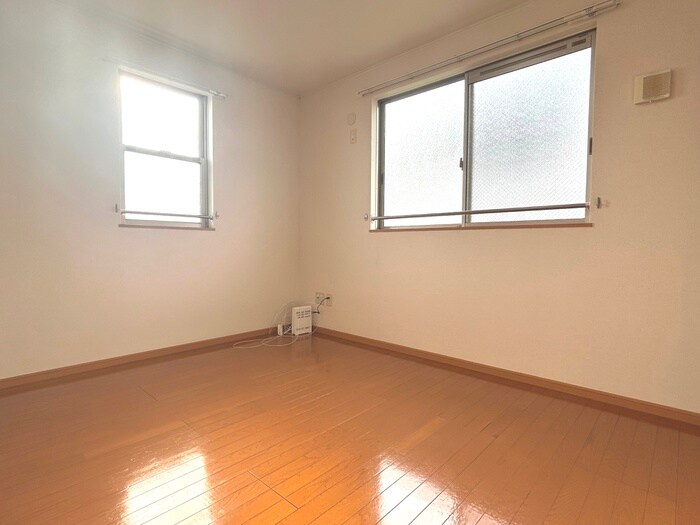 物件内観写真18　(居室)