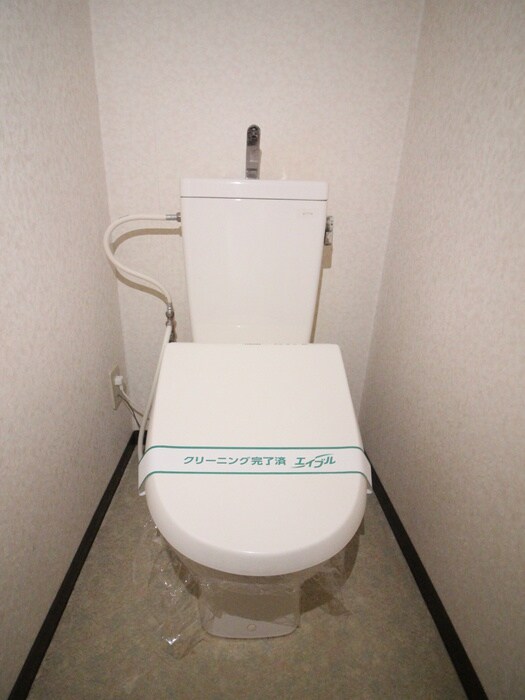 物件内観写真12　(トイレ)