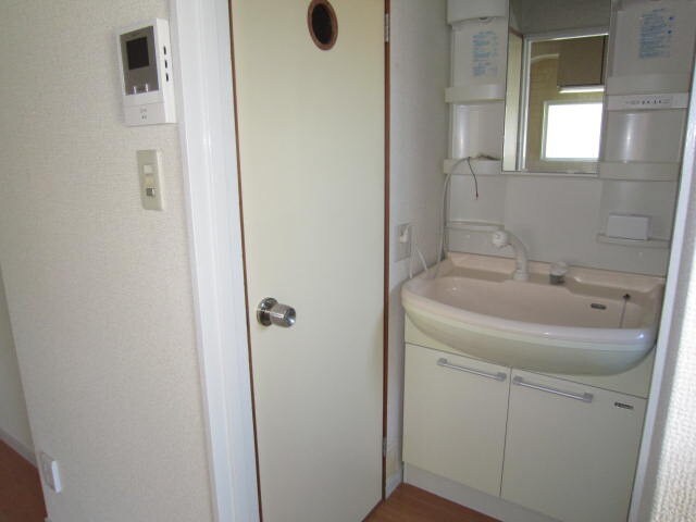 物件内観写真10　(洗面)