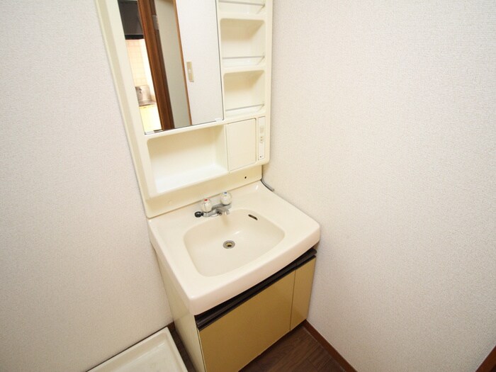 物件内観写真15　(洗面)
