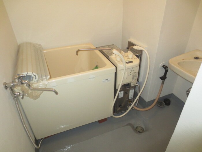 物件内観写真9　(バス／シャワールーム等)