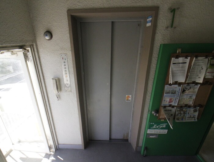 物件外観写真6　(建物設備)