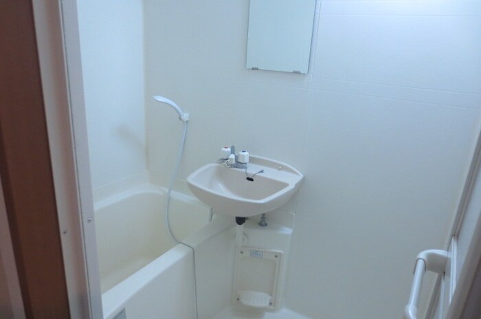 物件内観写真10　(バス／シャワールーム等)
