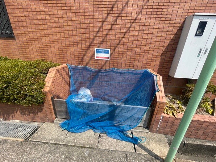 物件外観写真6　(建物設備)