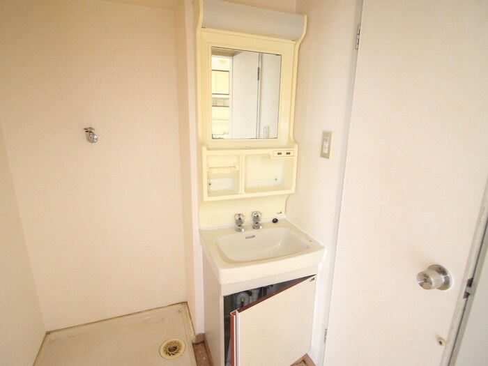 物件内観写真11　(洗面)