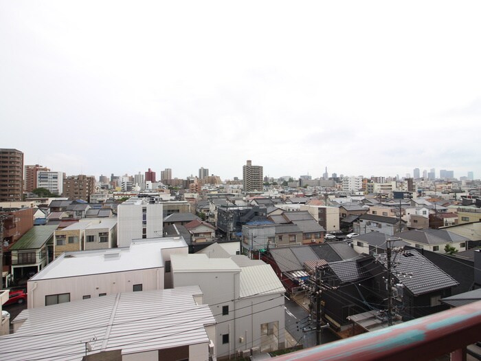 物件内観写真14　(室内からの展望)