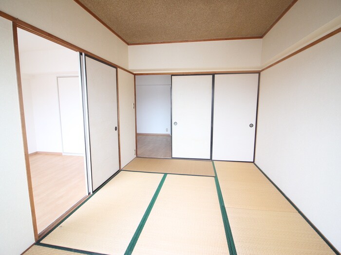 物件内観写真22　(居室)