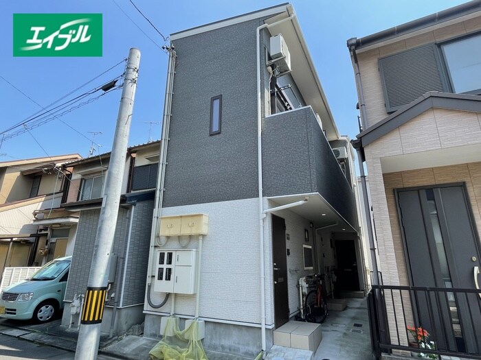 物件外観写真1　(外観写真)