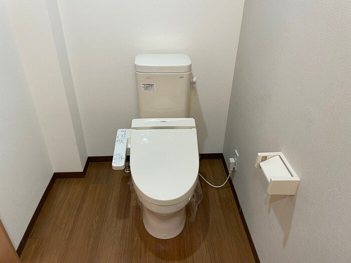 物件内観写真13　(トイレ)