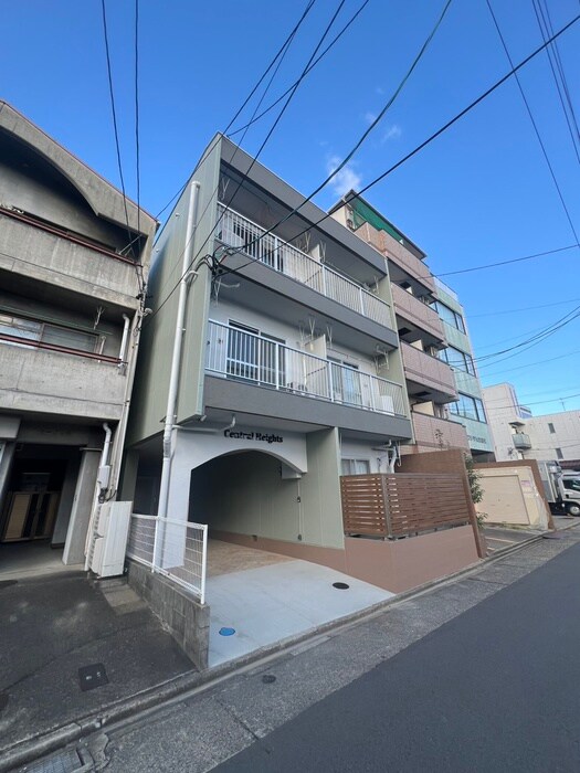 セントラルハイツの物件外観写真
