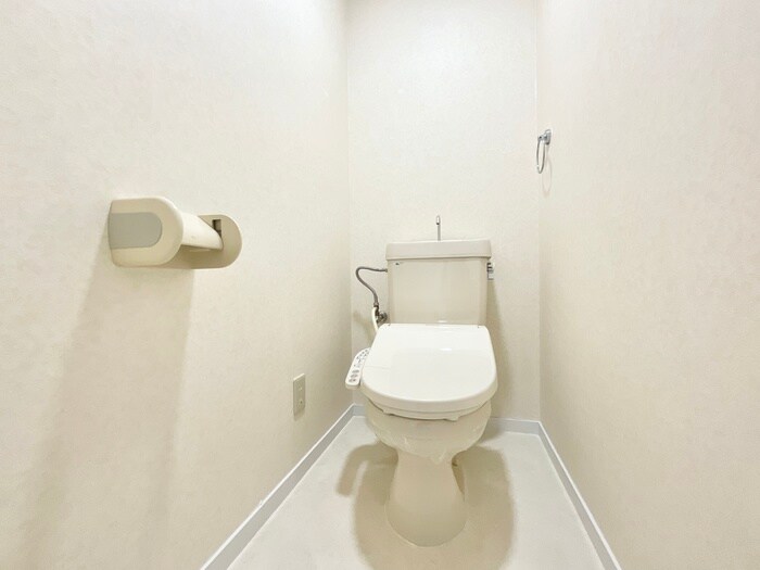 物件内観写真15　(トイレ)