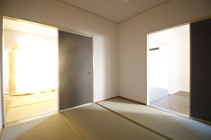 物件内観写真18　(居室)