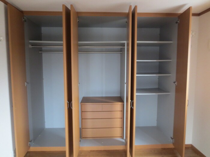 物件内観写真8　(収納)