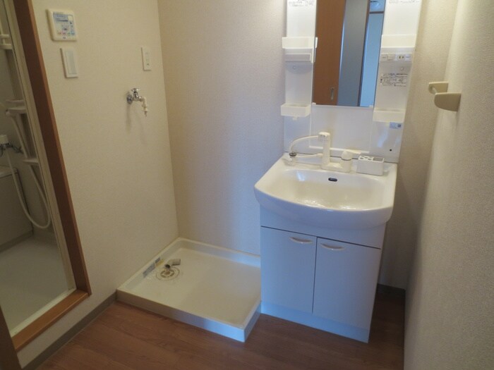 物件内観写真11　(洗面)