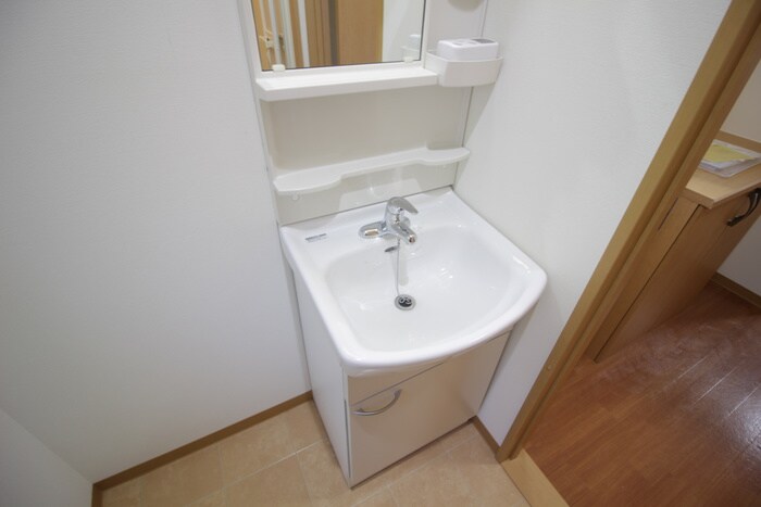 物件内観写真13　(洗面)