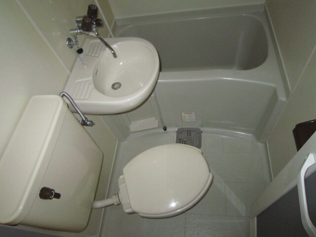 物件内観写真8　(トイレ)