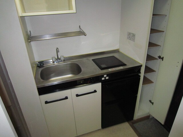 物件内観写真8　(キッチン)