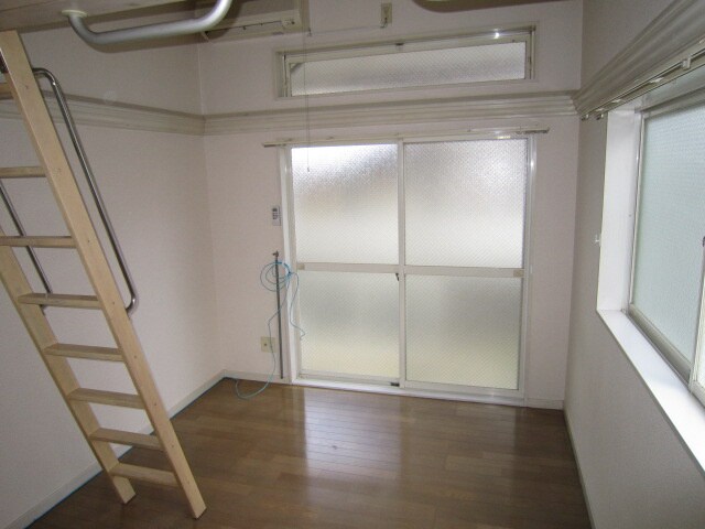 物件内観写真11　(居室)