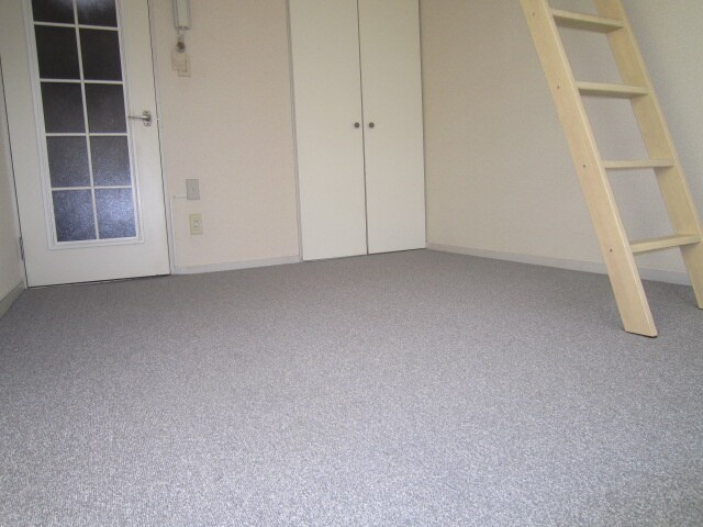 物件内観写真11　(居室)