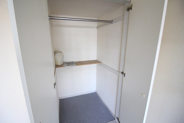 物件内観写真21　(収納)