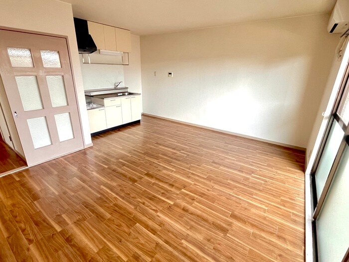 物件内観写真7　(居室)