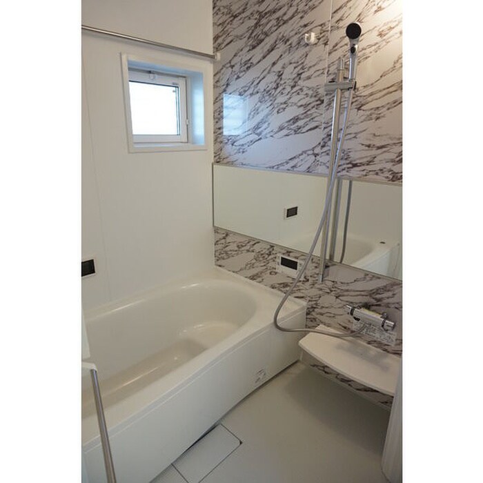 物件内観写真11　(バス／シャワールーム等)