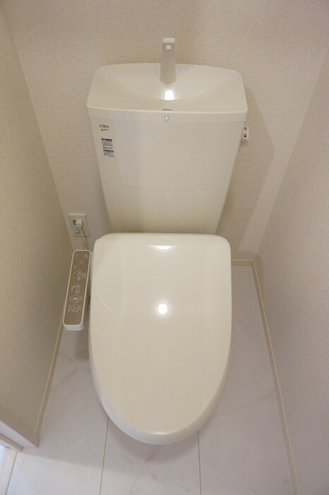 物件内観写真15　(トイレ)