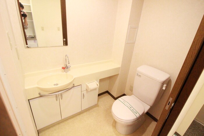 物件内観写真14　(洗面)