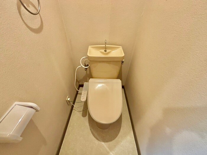 物件内観写真15　(トイレ)