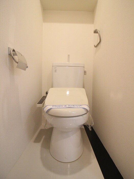 物件内観写真12　(トイレ)