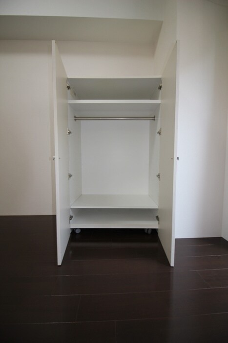 物件内観写真15　(収納)