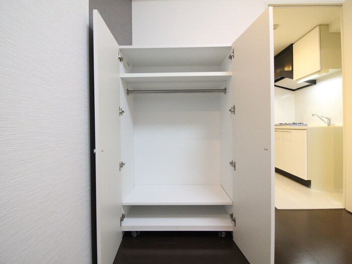 物件内観写真15　(収納)