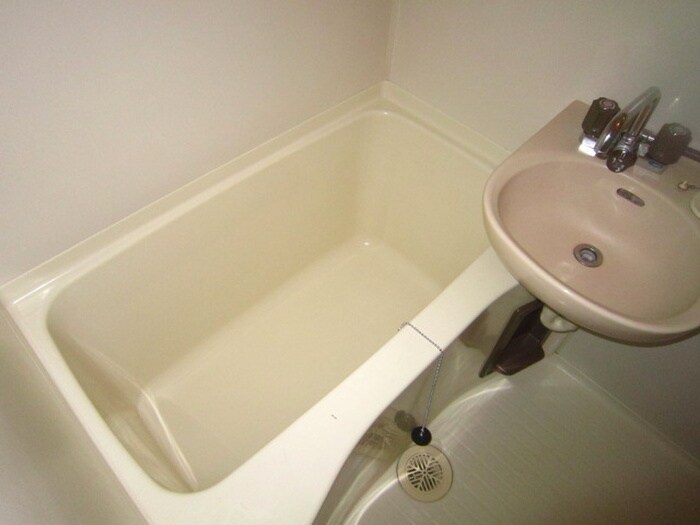 物件内観写真13　(バス／シャワールーム等)