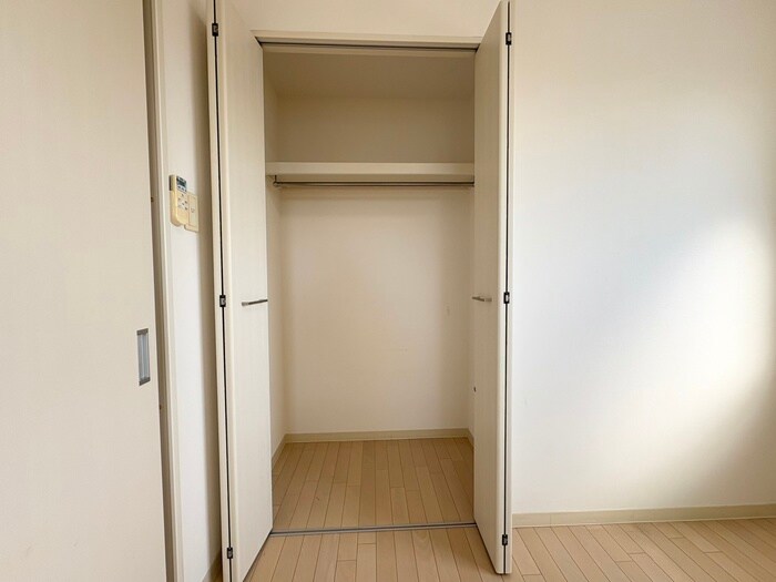物件内観写真13　(収納)