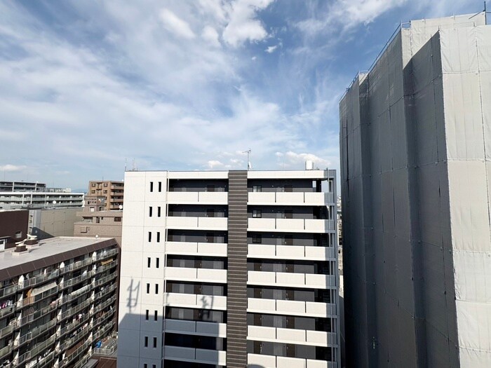 物件内観写真15　(室内からの展望)