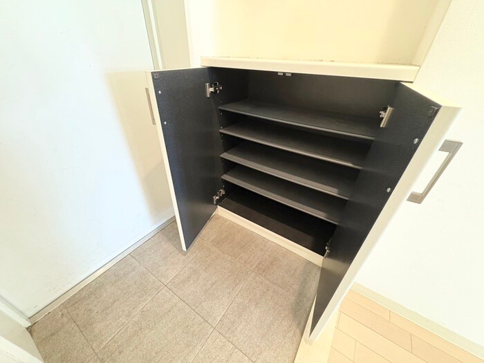 物件内観写真17　(靴箱)