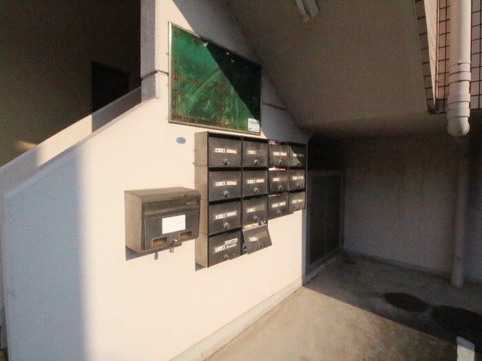 物件外観写真4　(建物設備)