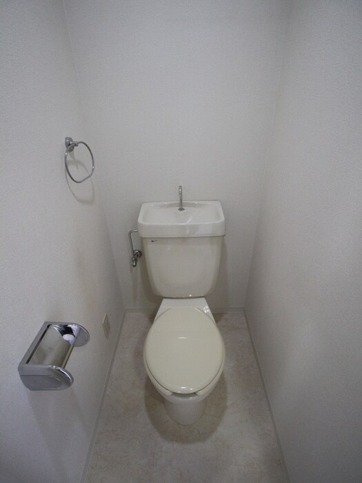 物件内観写真10　(トイレ)