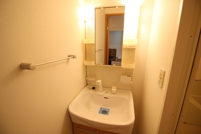 物件内観写真10　(洗面)