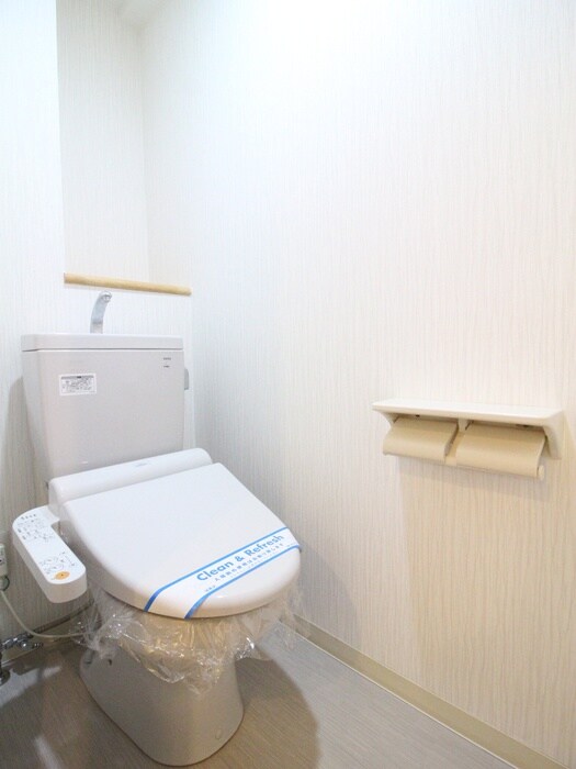 物件内観写真11　(トイレ)