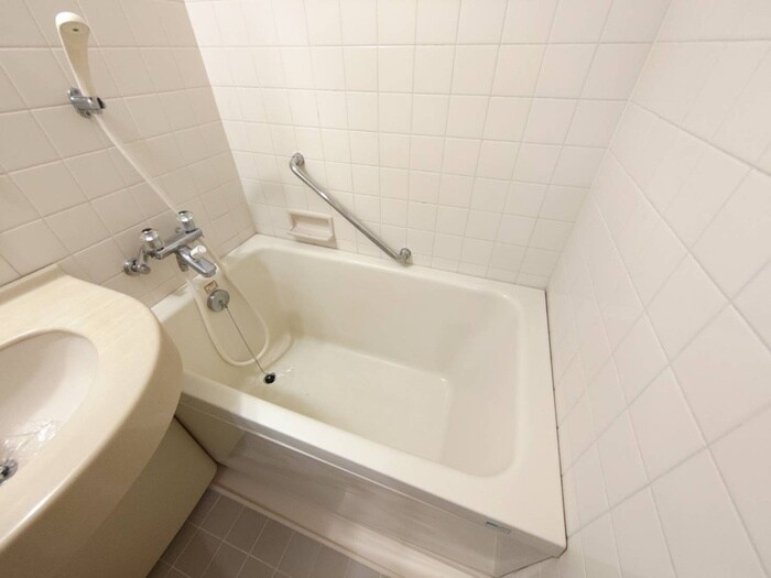 物件内観写真12　(バス／シャワールーム等)