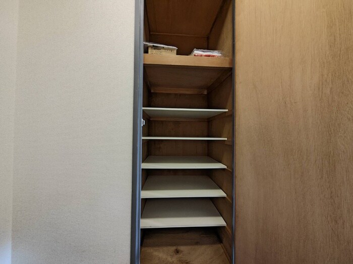 物件内観写真17　(靴箱)