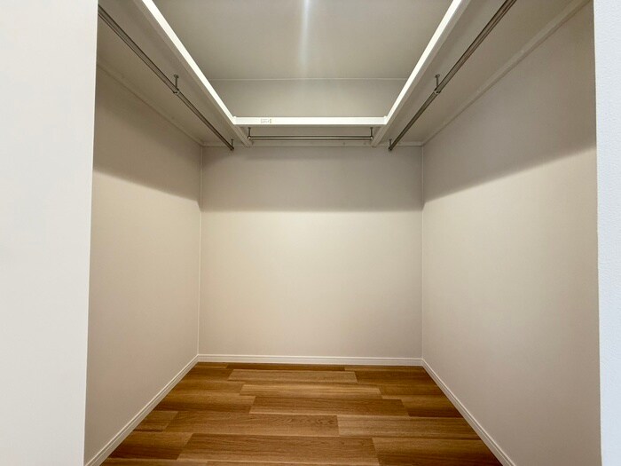 物件内観写真9　(収納)