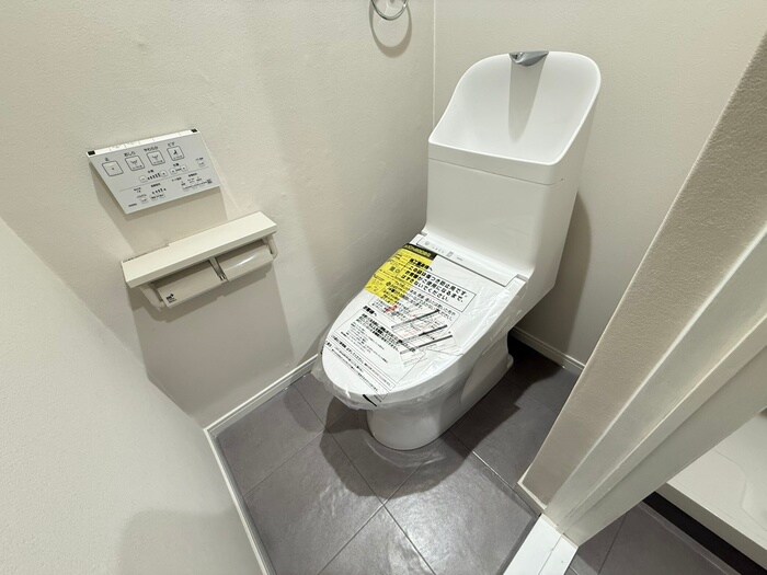 物件内観写真13　(トイレ)