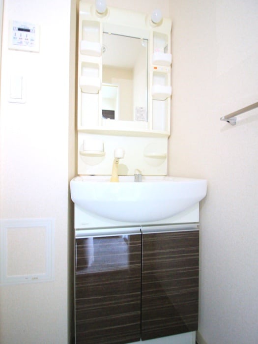 物件内観写真13　(洗面)