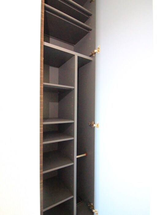 物件内観写真16　(靴箱)