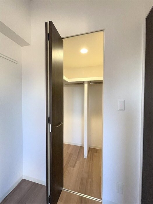 物件内観写真9　(収納)